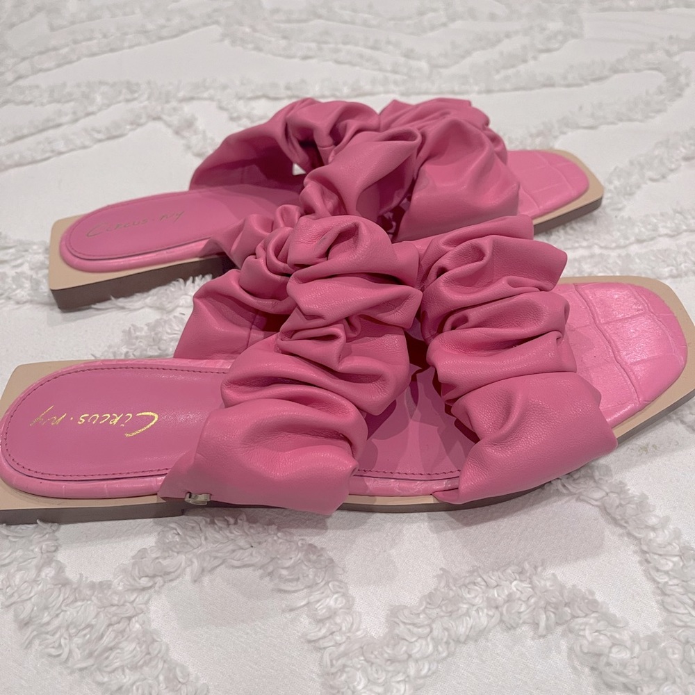Sam Edelman Circus Pink Sandals NWOT